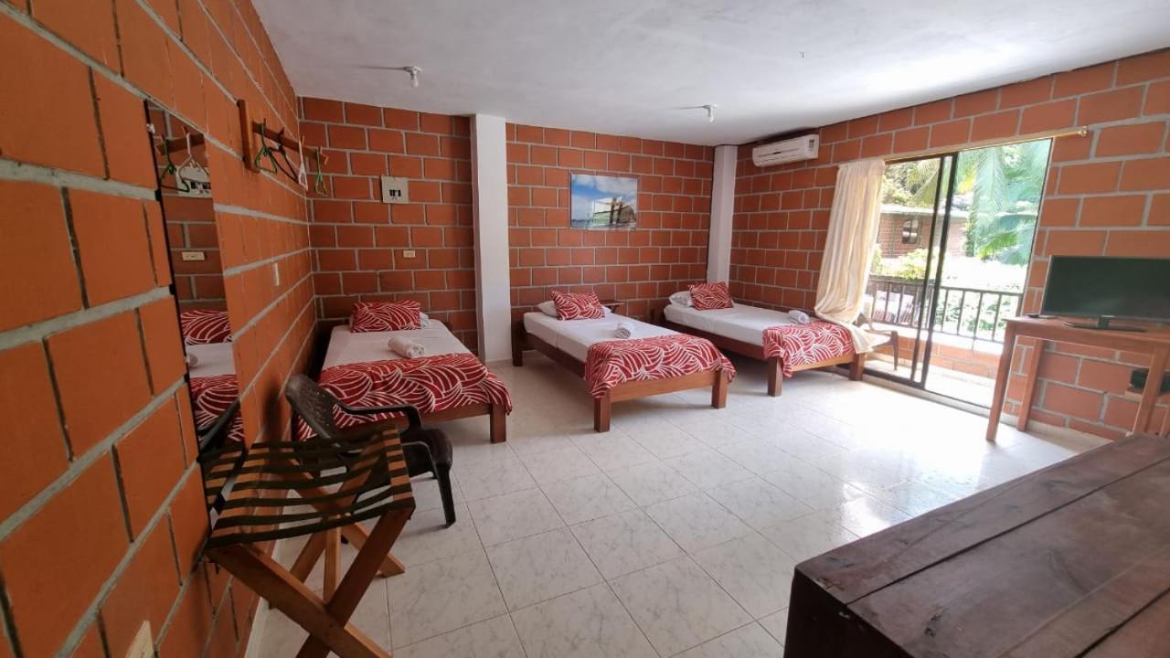 Hotel Bahía Yubarta Bahia Solano Bagian luar foto