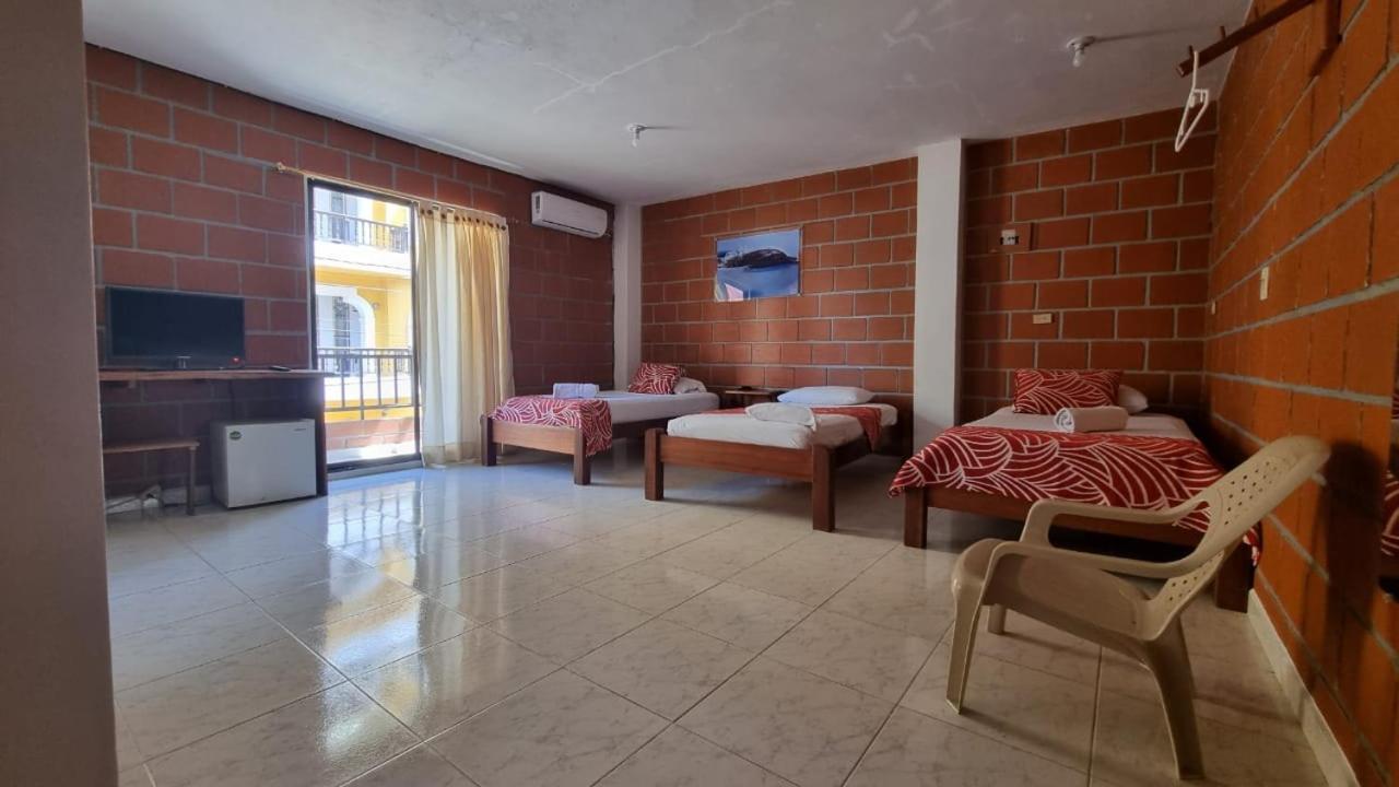 Hotel Bahía Yubarta Bahia Solano Bagian luar foto