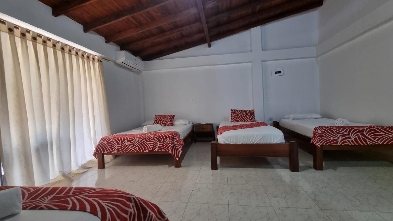 Hotel Bahía Yubarta Bahia Solano Bagian luar foto