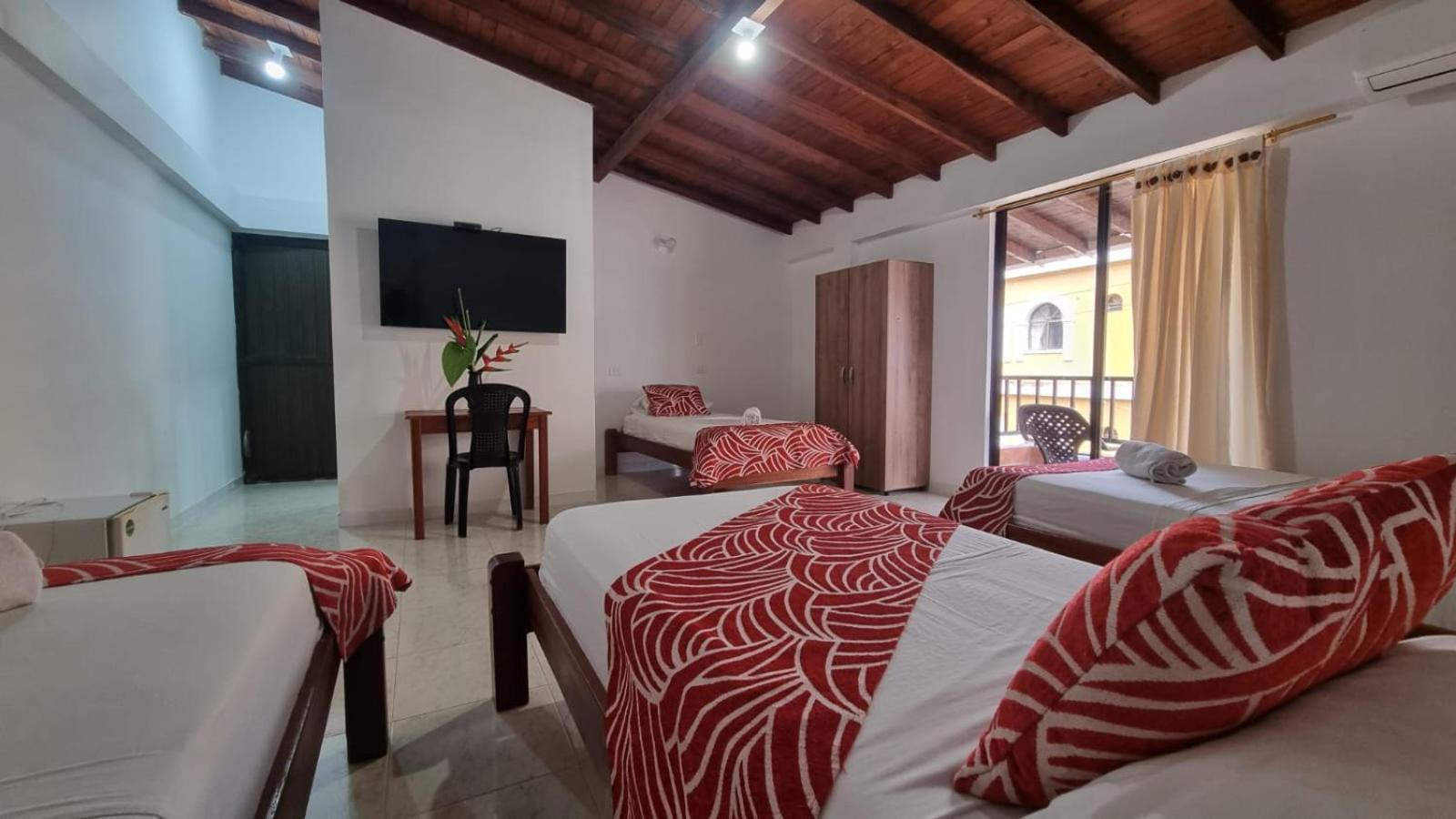 Hotel Bahía Yubarta Bahia Solano Bagian luar foto